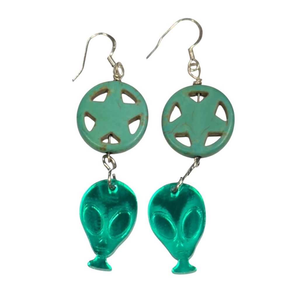 HANDCRAFTED Green ALIEN Face Laser Cut ACRYLIC Earrings With MAGNESITE Beads